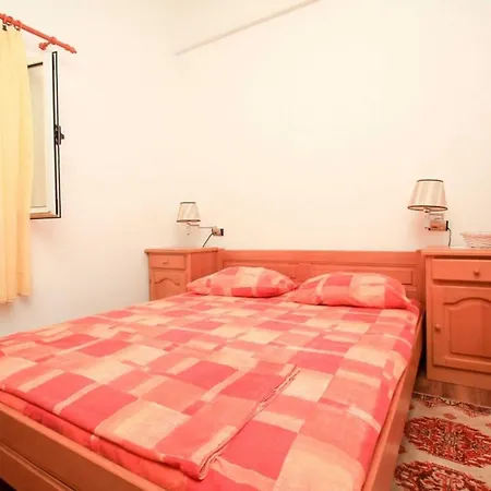 Ere Zuronja-one-bedroom With Sea View 2 Putniković